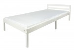 Cama blanca CLASSIC 200x90 de madera con un cómodo colchón
